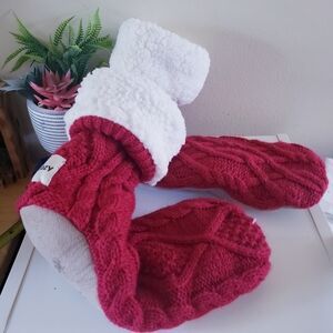 JUST COZY NWOT Knit  Sock Slippers -  (L)
